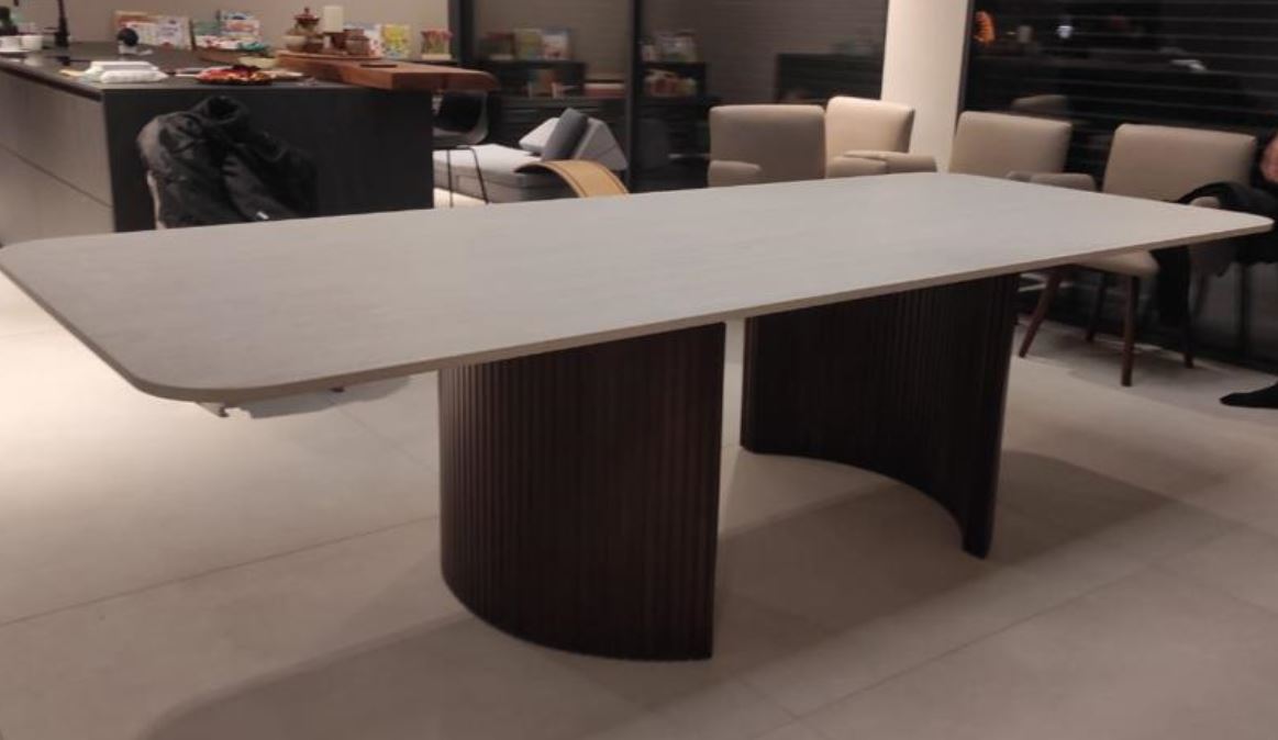 Blat z materiału Dekton Tk06 Marmorio o grubości 20 mm