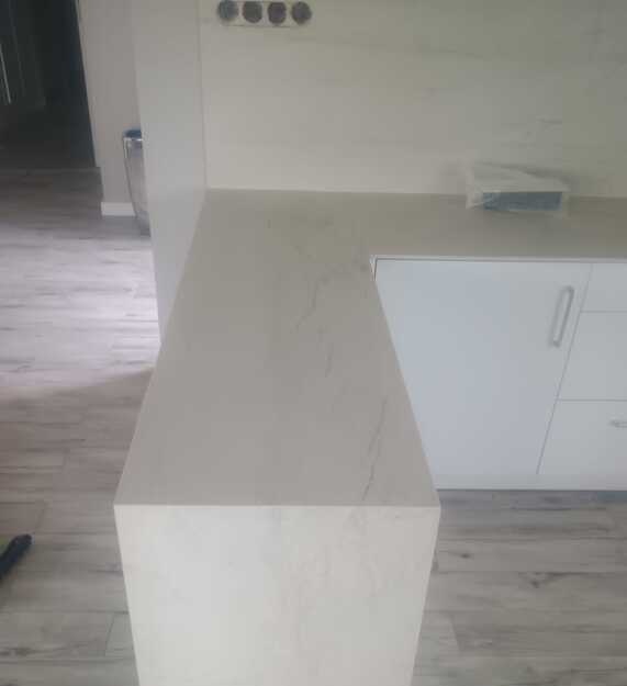 Blaty kuchenne ze spieku Franko Taupe Naturale