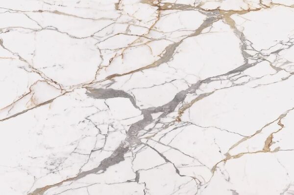 Blat kuchenny ze spieku kwarcowego Florim Marble Eternal Gold, wykonany na wymiar, złoty i biały – polerowany