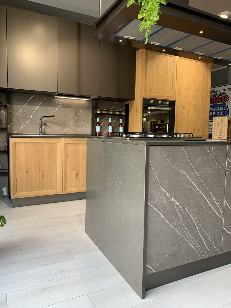 Blat kuchenny z konglomeratu Technistone Noble Pietra Grey, wykonany na wymiar, szary – polerowany