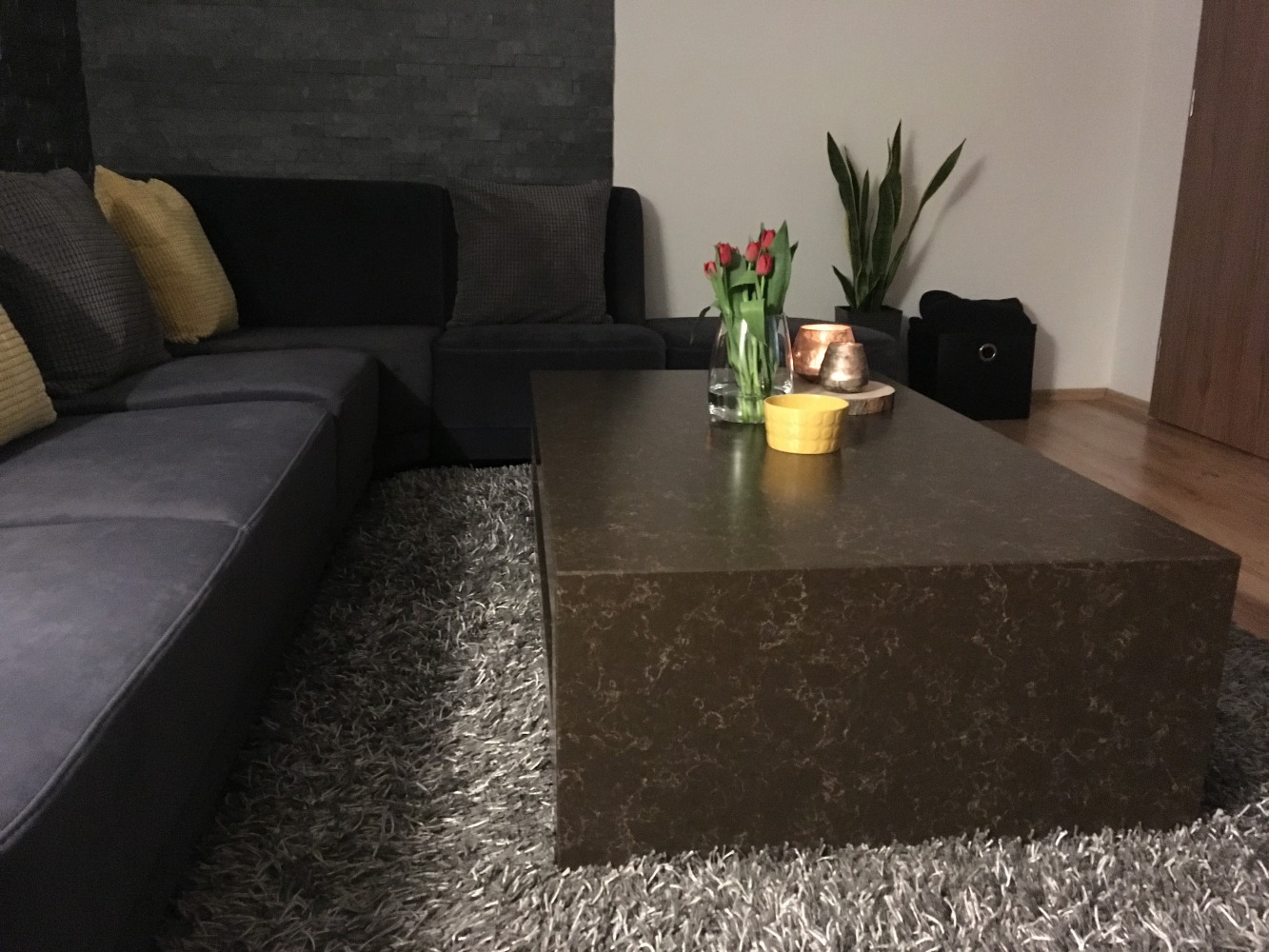 Blat kuchenny z konglomeratu Technistone Noble Athos Brown, wykonany na wymiar, brązowy – polerowany