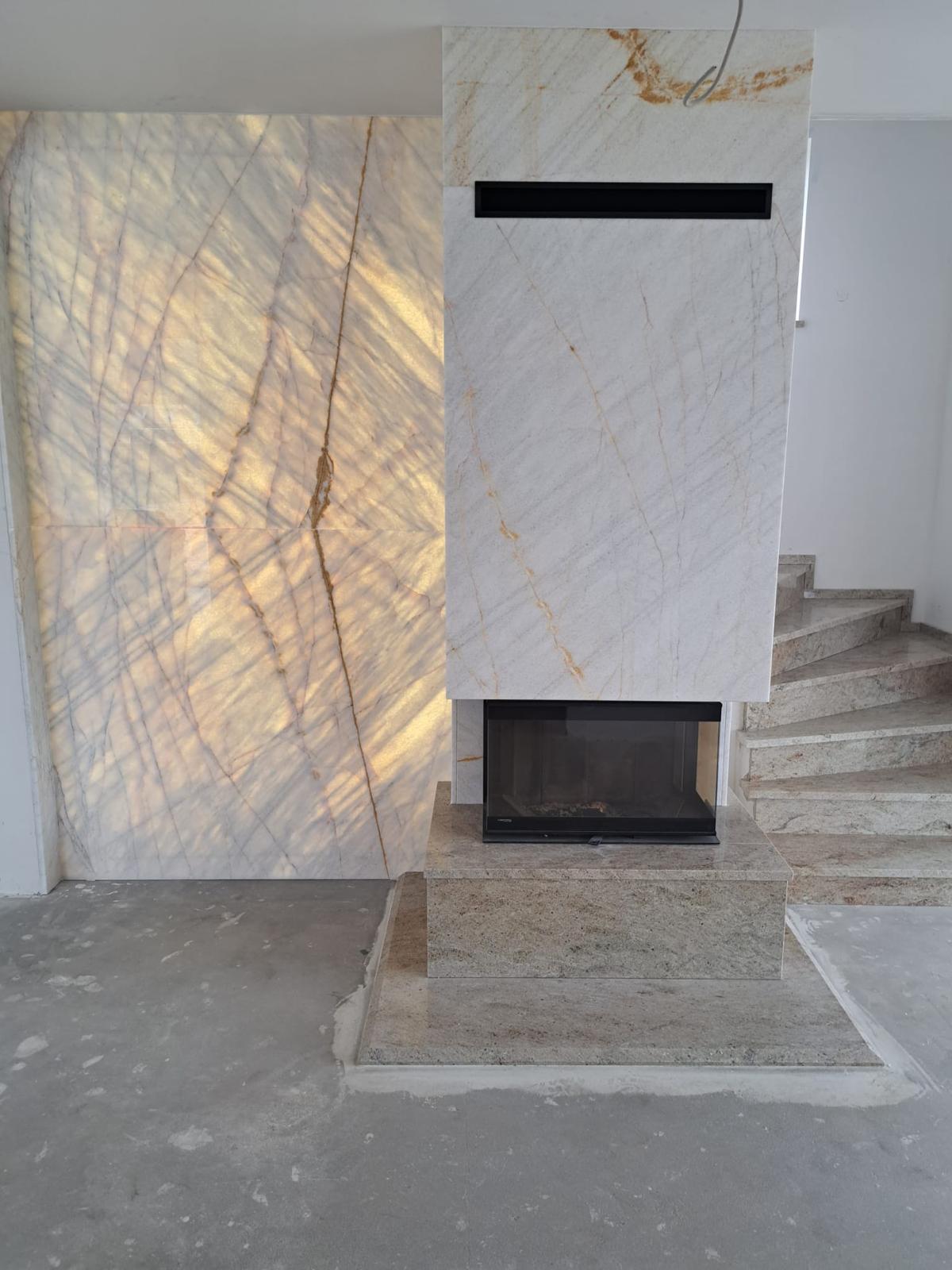 Crystal White – podświetlany marmur – na ściany, blaty i lady recepcyjne